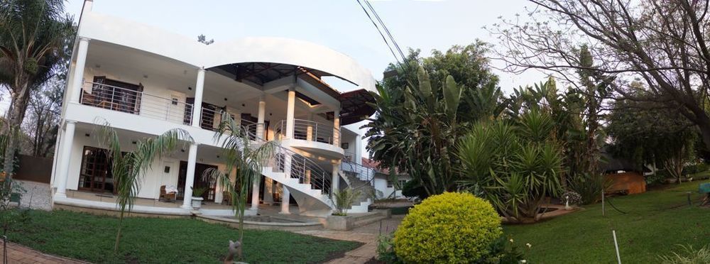 Motsamai Guest Lodge Bulawayo Bagian luar foto